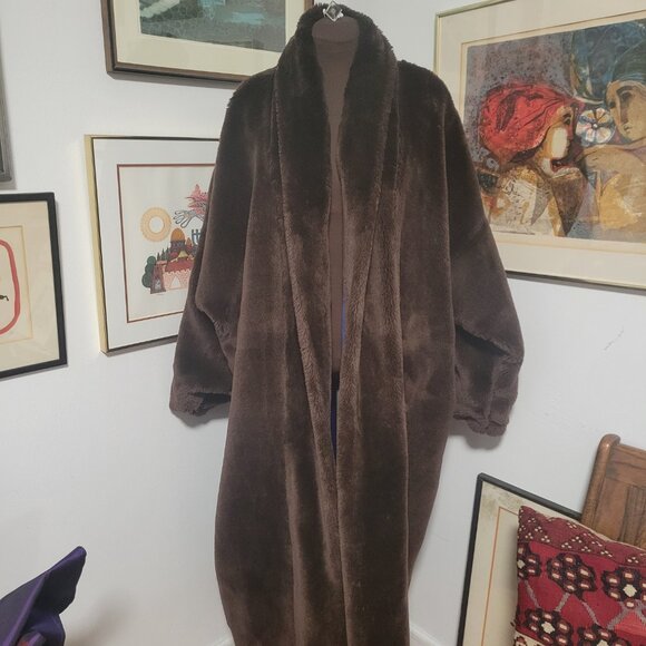 Vintage Plus 80's Oversized Reversible Faux Fur and Acetate Raincoat/Winter Coat - Picture 7 of 10